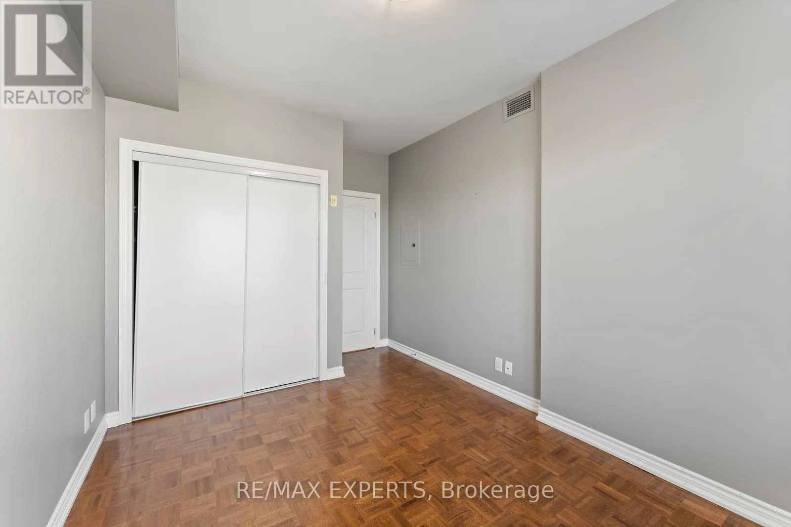 230 - 9519 KEELE STREET