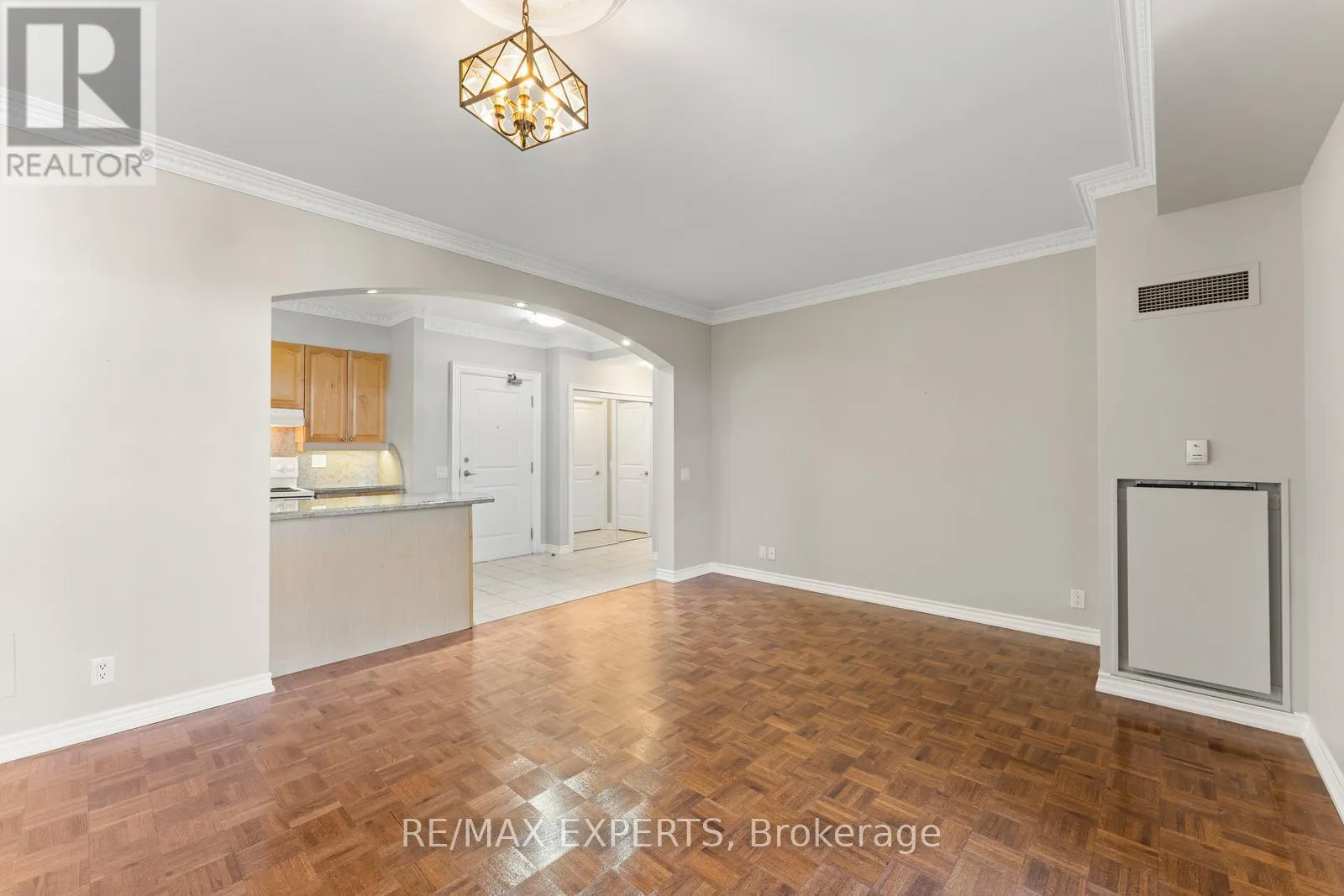 230 - 9519 KEELE STREET