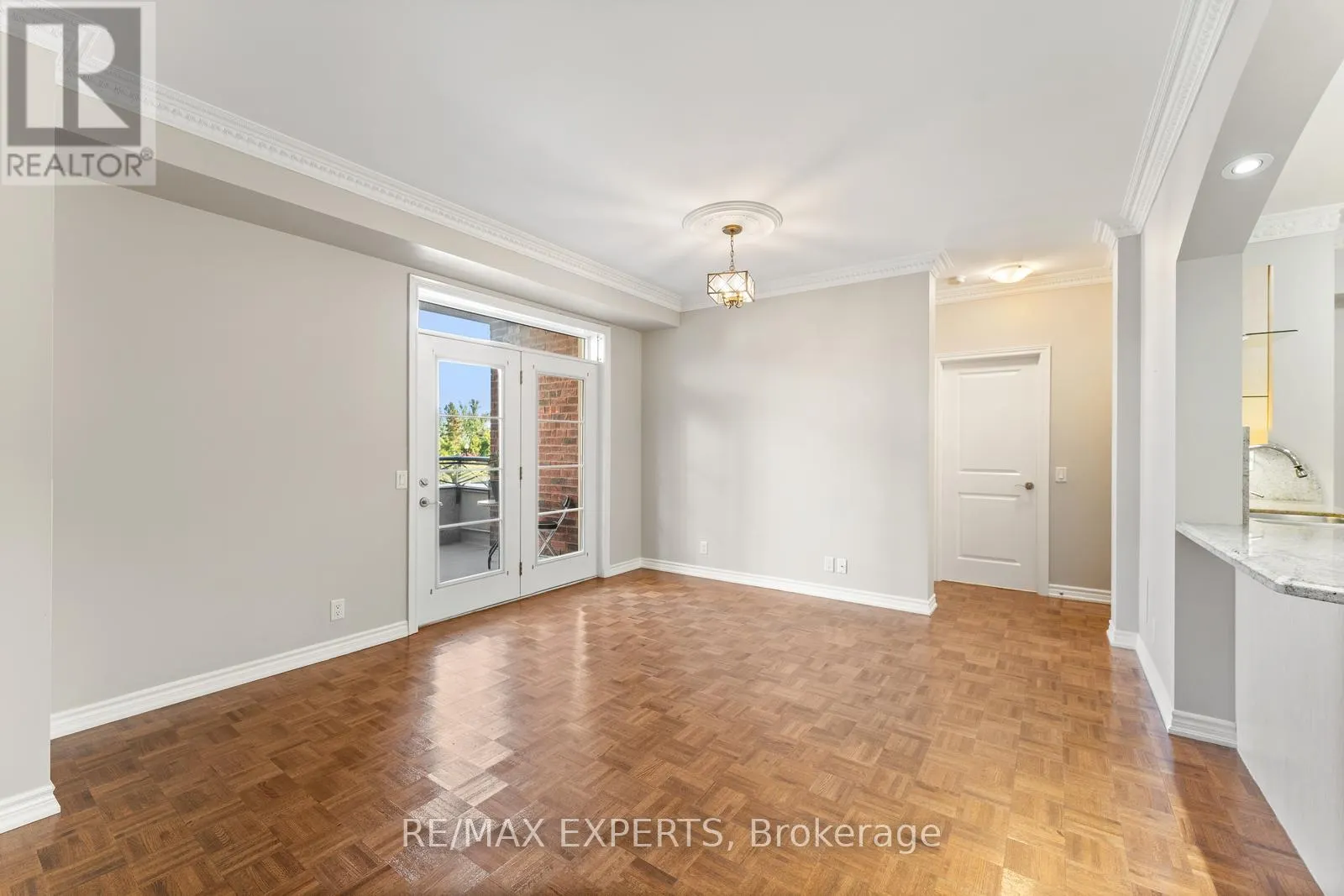 230 - 9519 KEELE STREET
