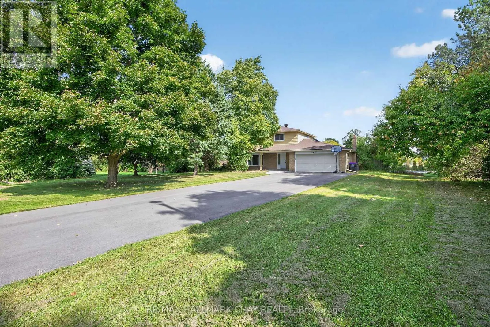 3 SIMON DRIVE