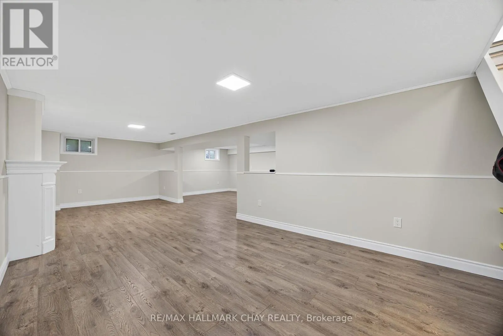 3 SIMON DRIVE