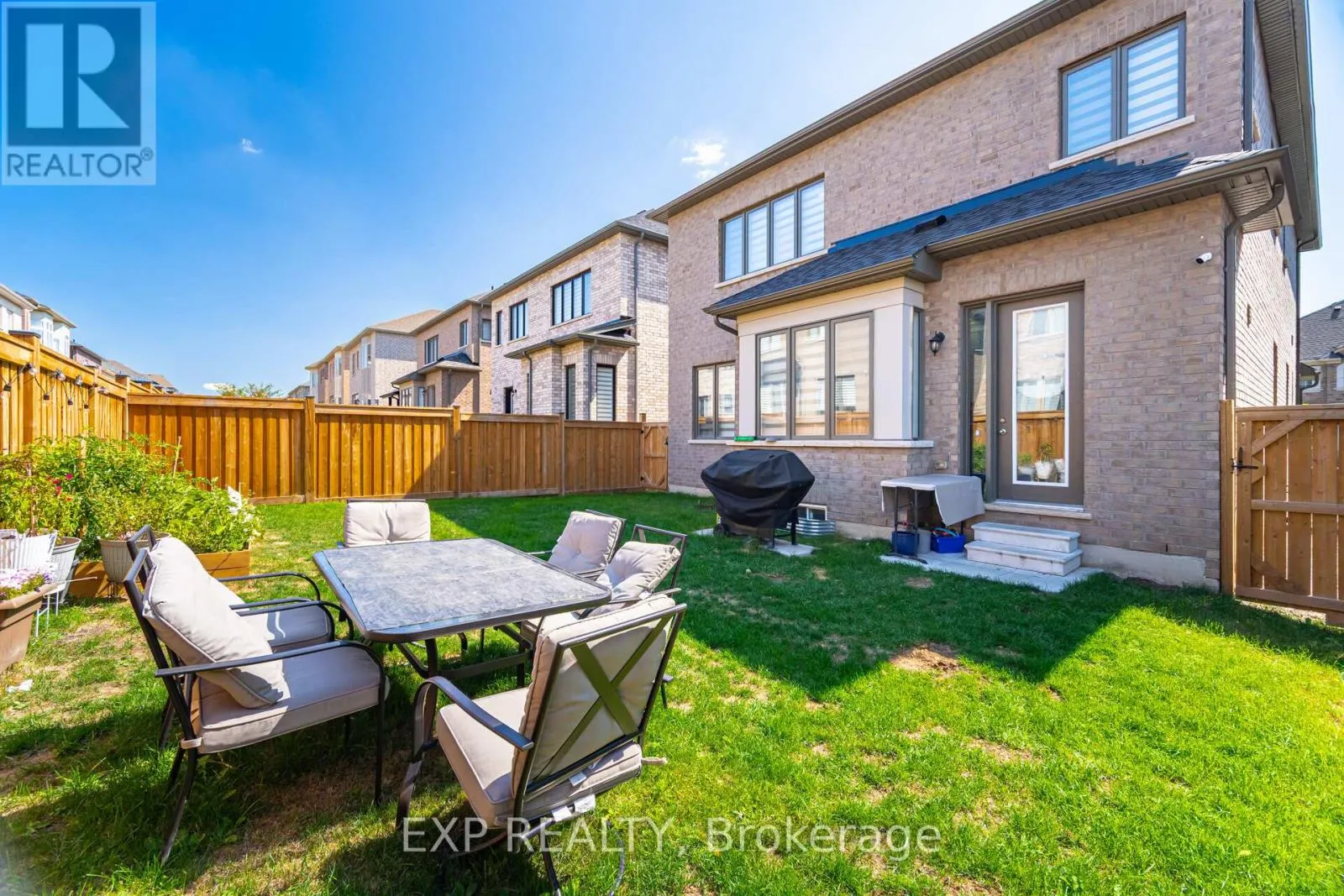 78 GALLANT PLACE