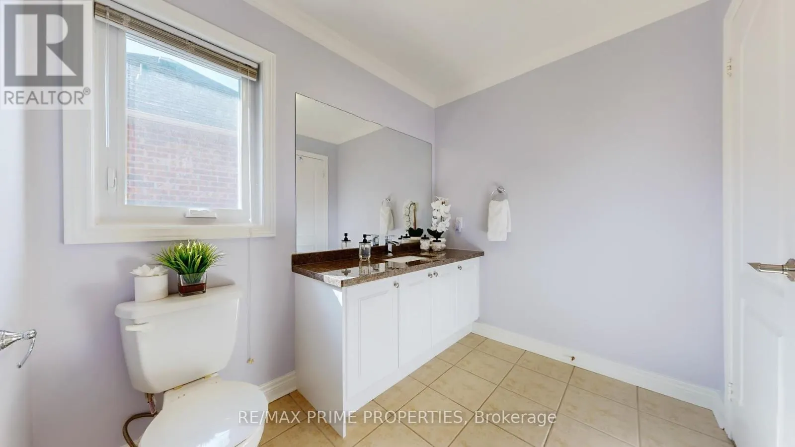 17 RAINTREE CRESCENT