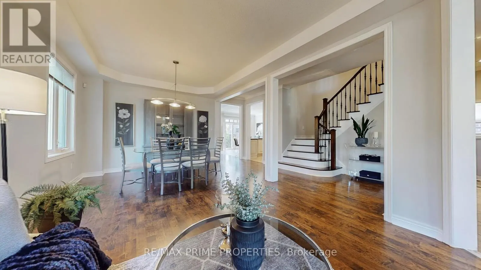 17 RAINTREE CRESCENT