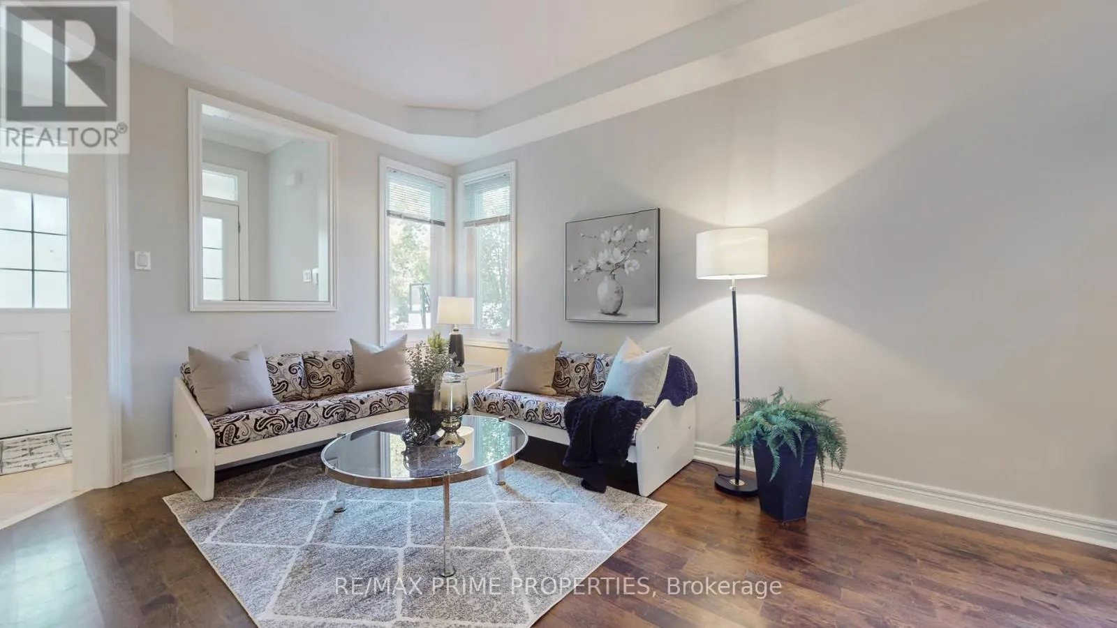 17 RAINTREE CRESCENT
