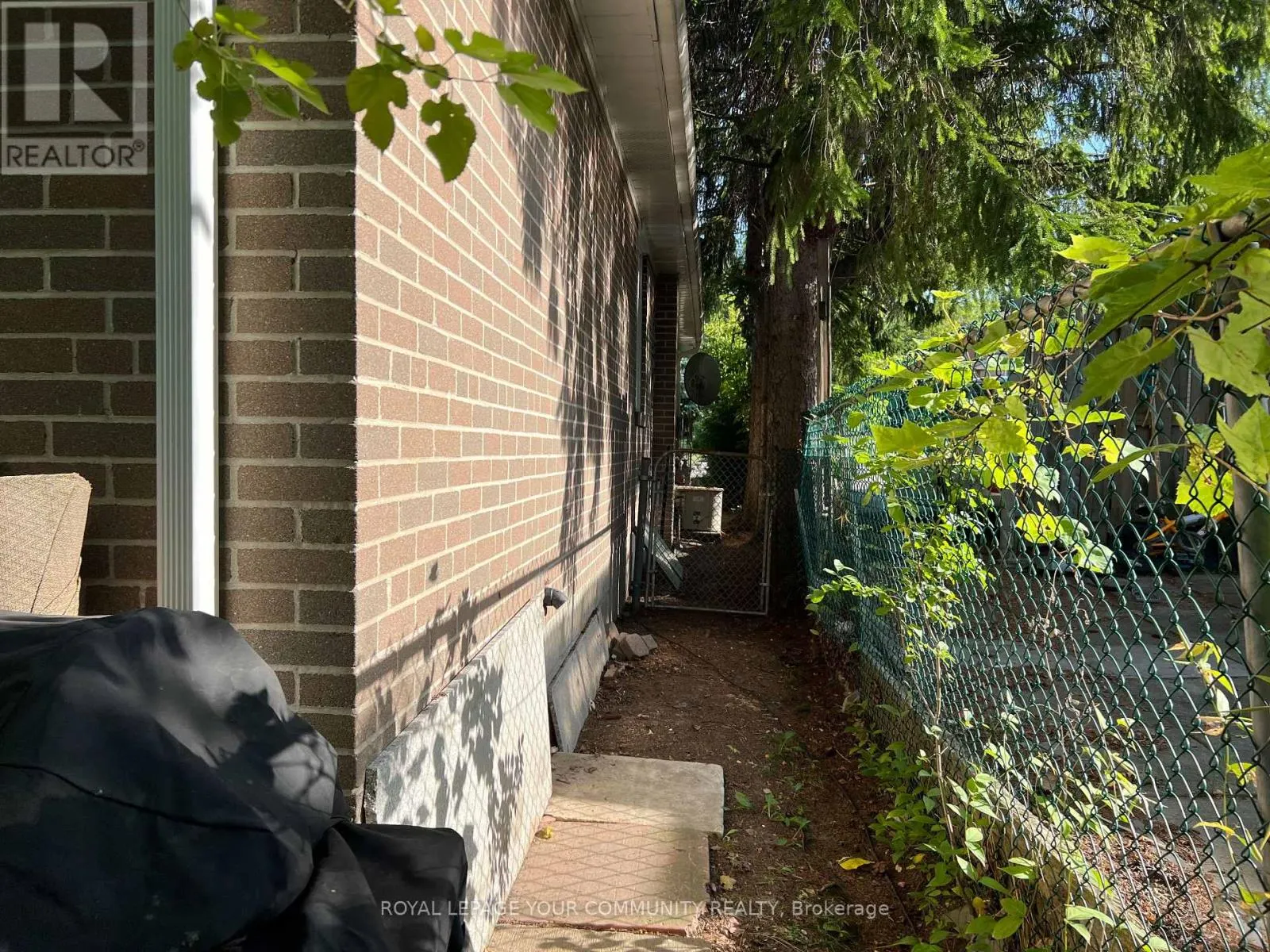 78 MEADOWVIEW AVENUE