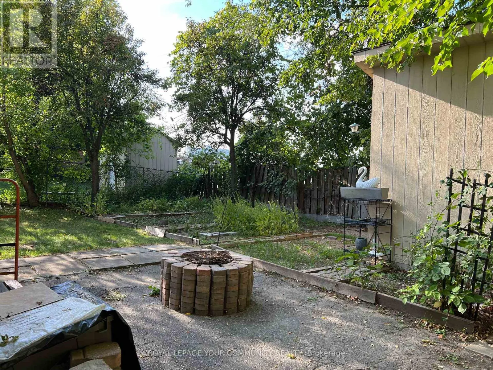 78 MEADOWVIEW AVENUE