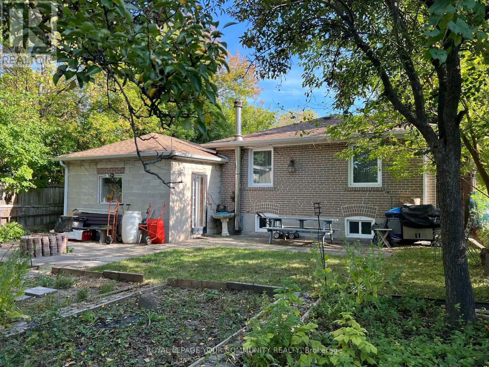 78 MEADOWVIEW AVENUE