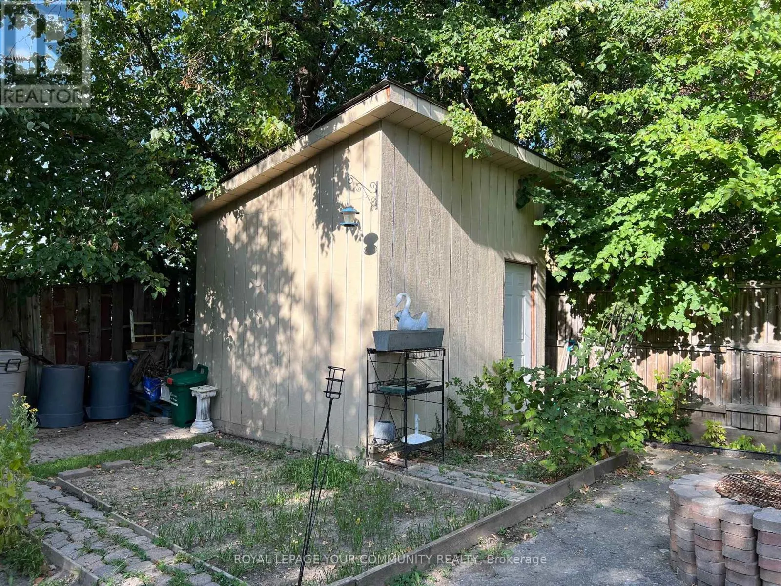 78 MEADOWVIEW AVENUE