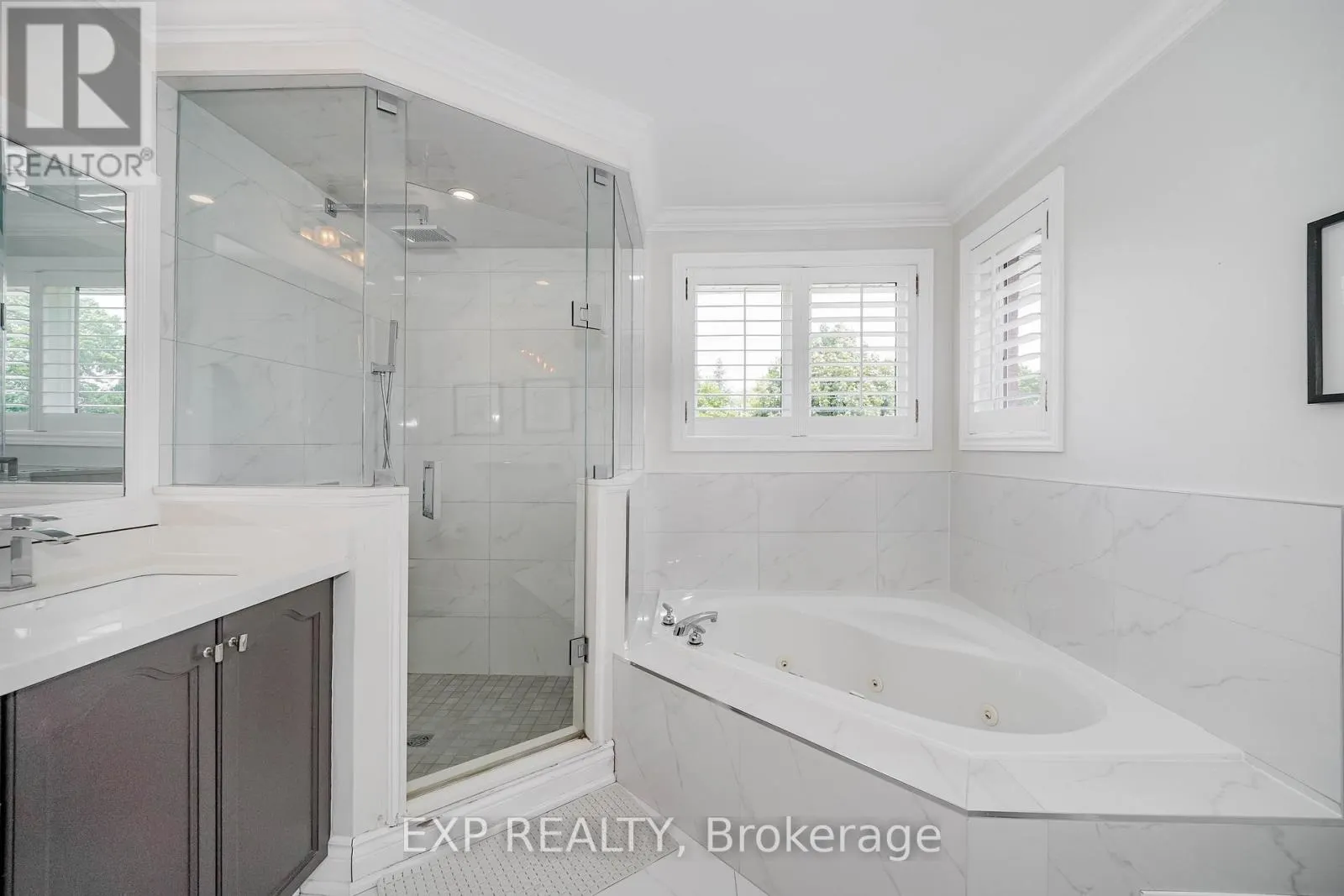 116 COLESBROOK ROAD
