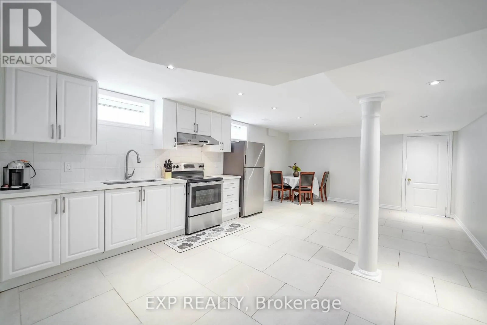 116 COLESBROOK ROAD