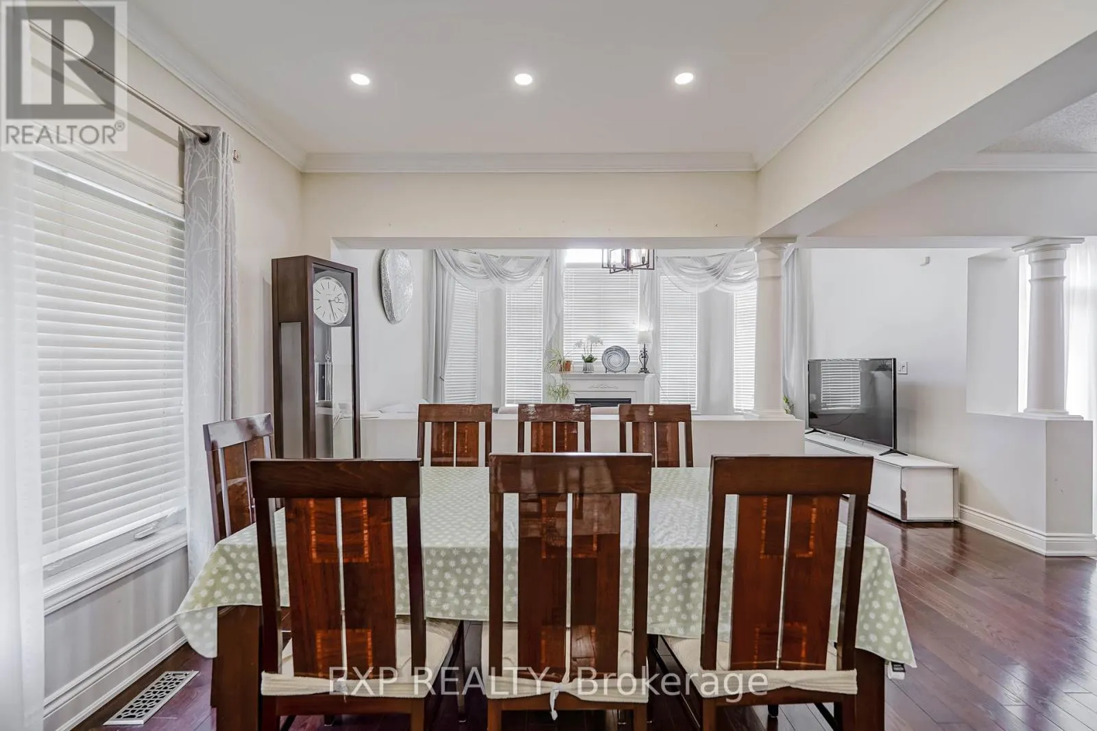 116 COLESBROOK ROAD