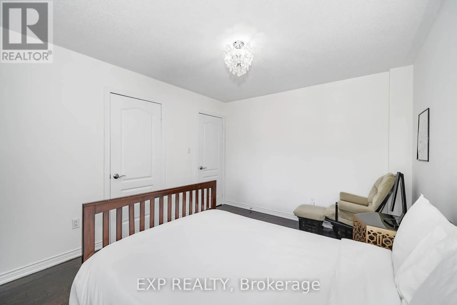 116 COLESBROOK ROAD