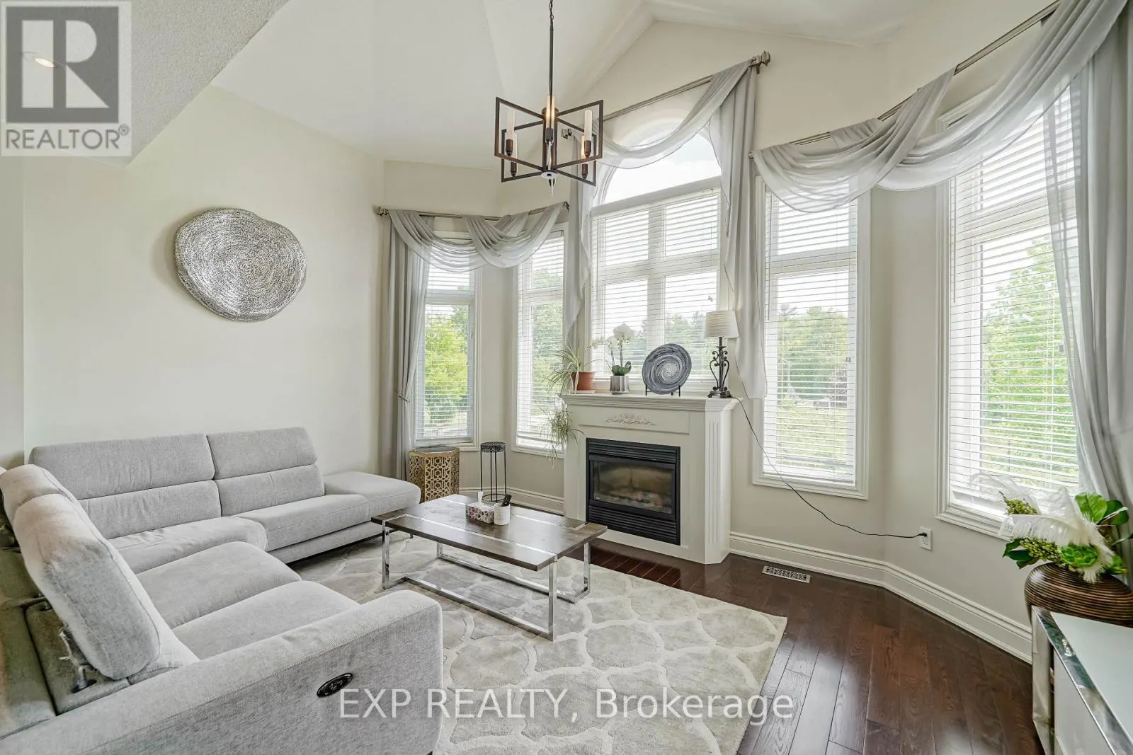 116 COLESBROOK ROAD