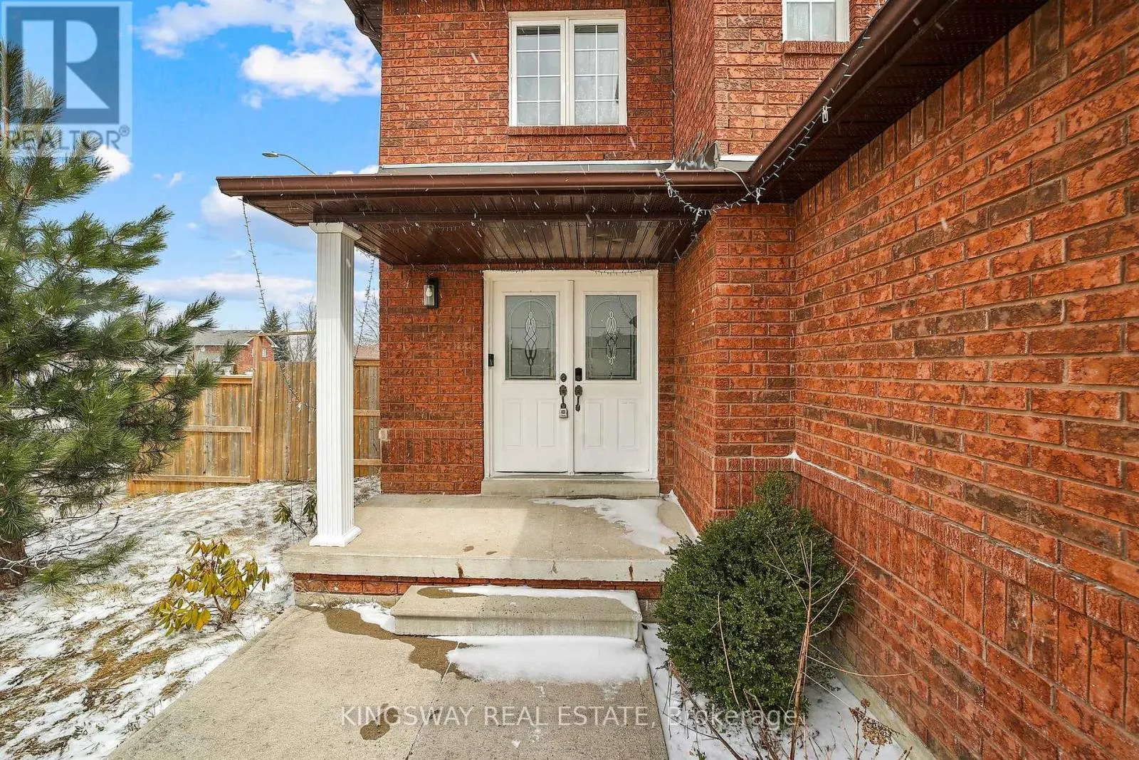 1139 ORIOLE CRESCENT
