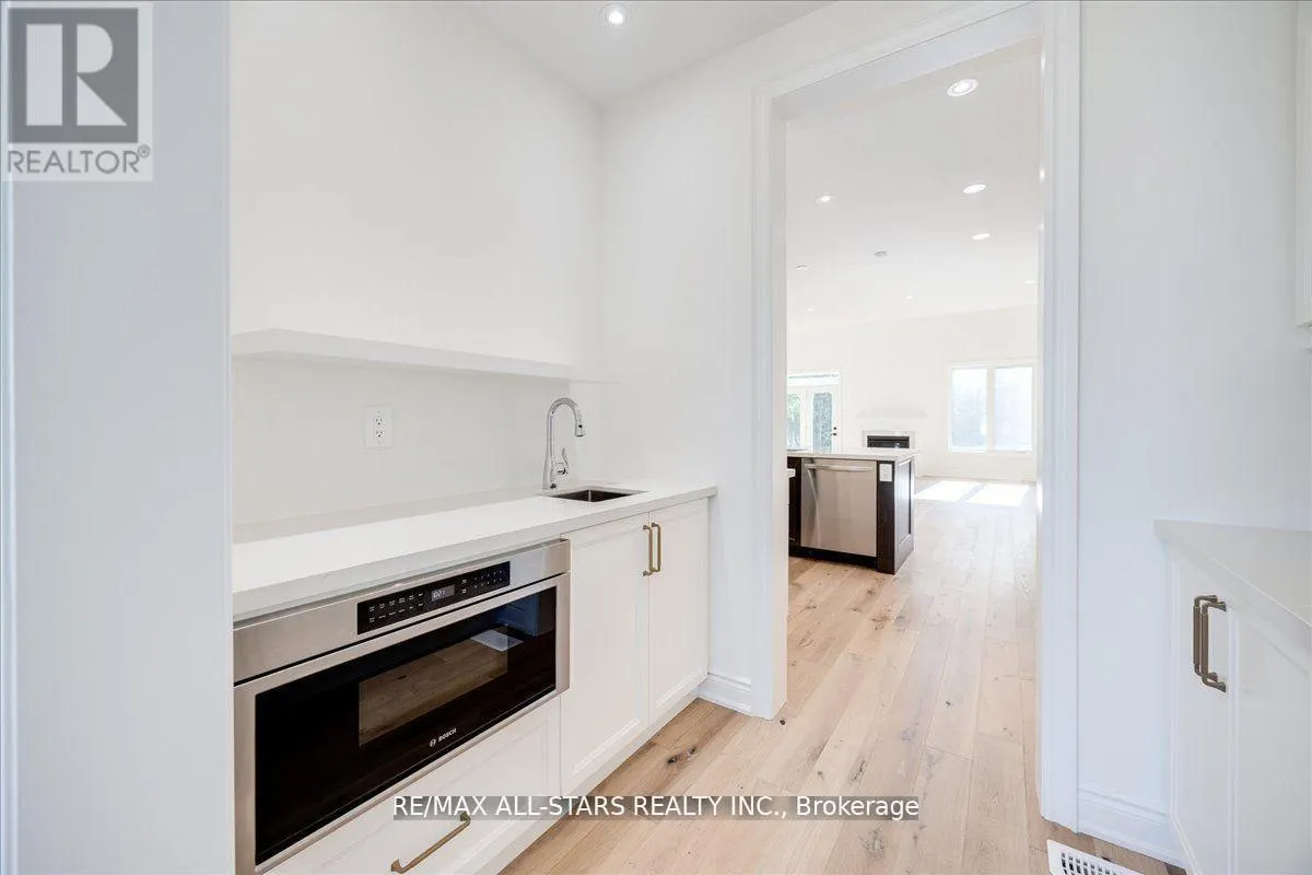 59 STADACONA AVENUE