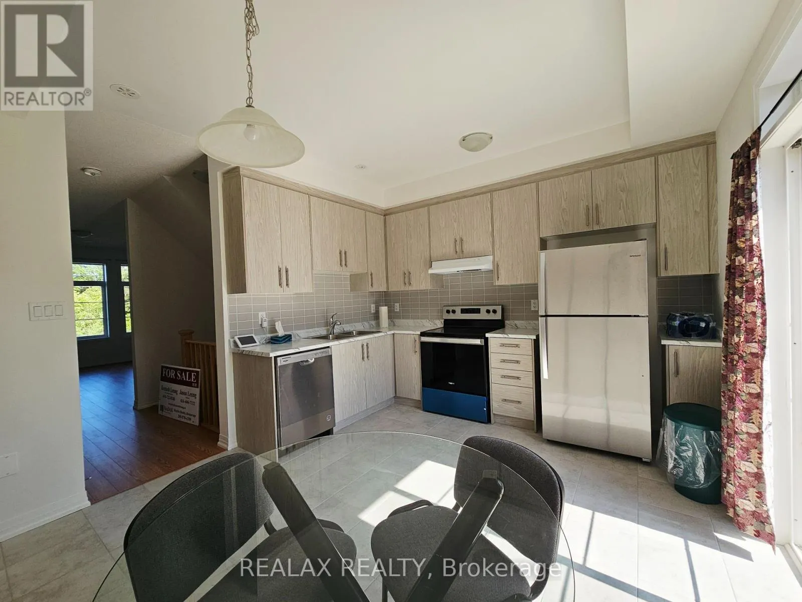 103 CARNEROS WAY