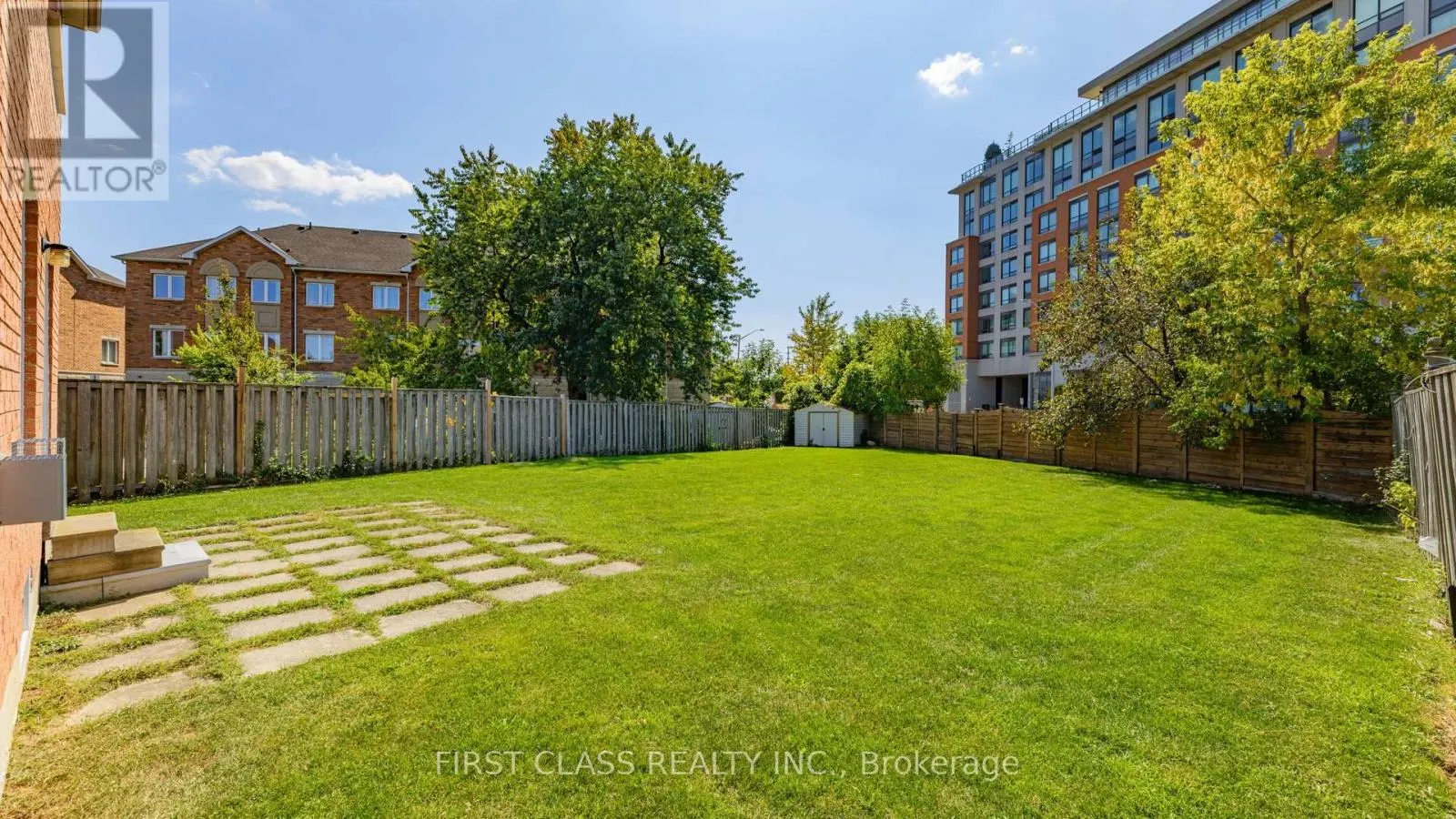 53 MANSTON CRESCENT