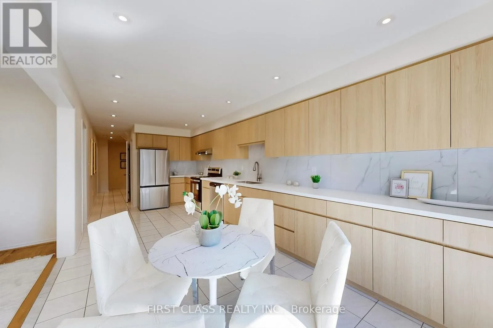 53 MANSTON CRESCENT
