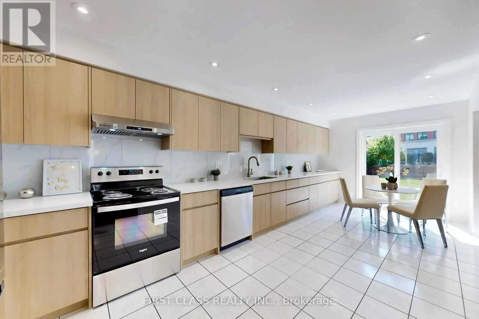 53 MANSTON CRESCENT
