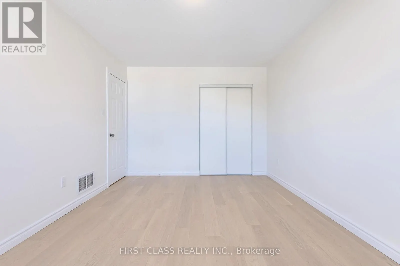 53 MANSTON CRESCENT