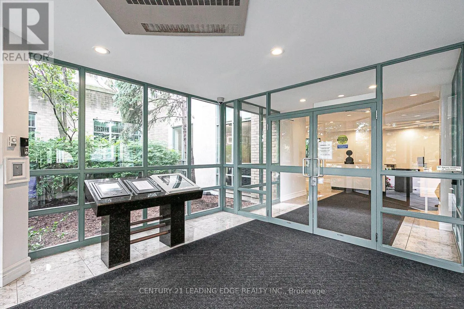 202 - 3 ELLESMERE STREET