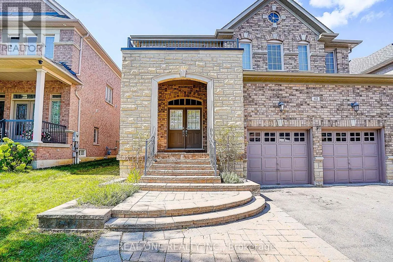 42 DONZI LANE