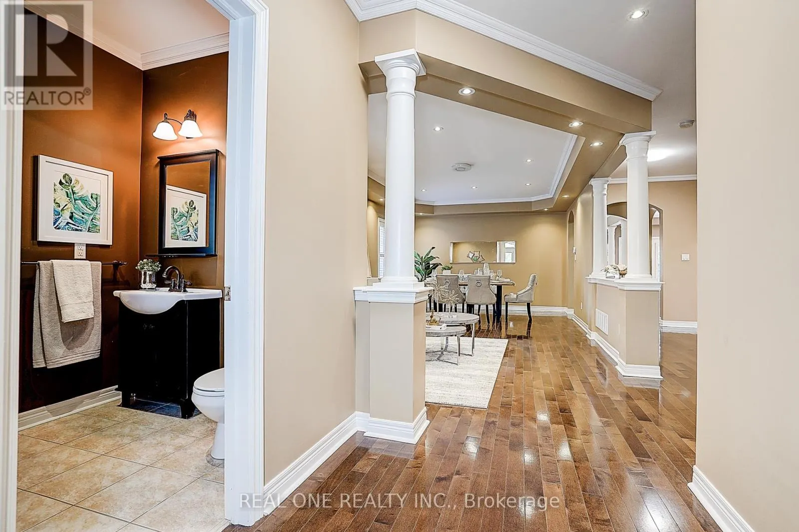 42 DONZI LANE