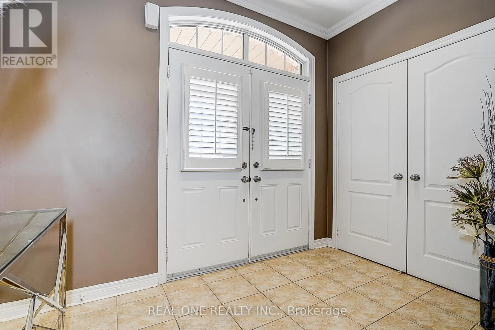 42 DONZI LANE