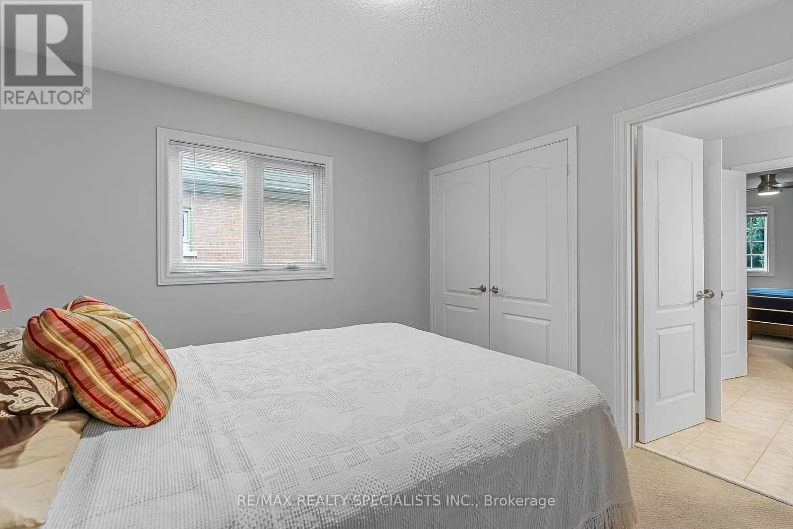91 SILVER ROSE CRESCENT