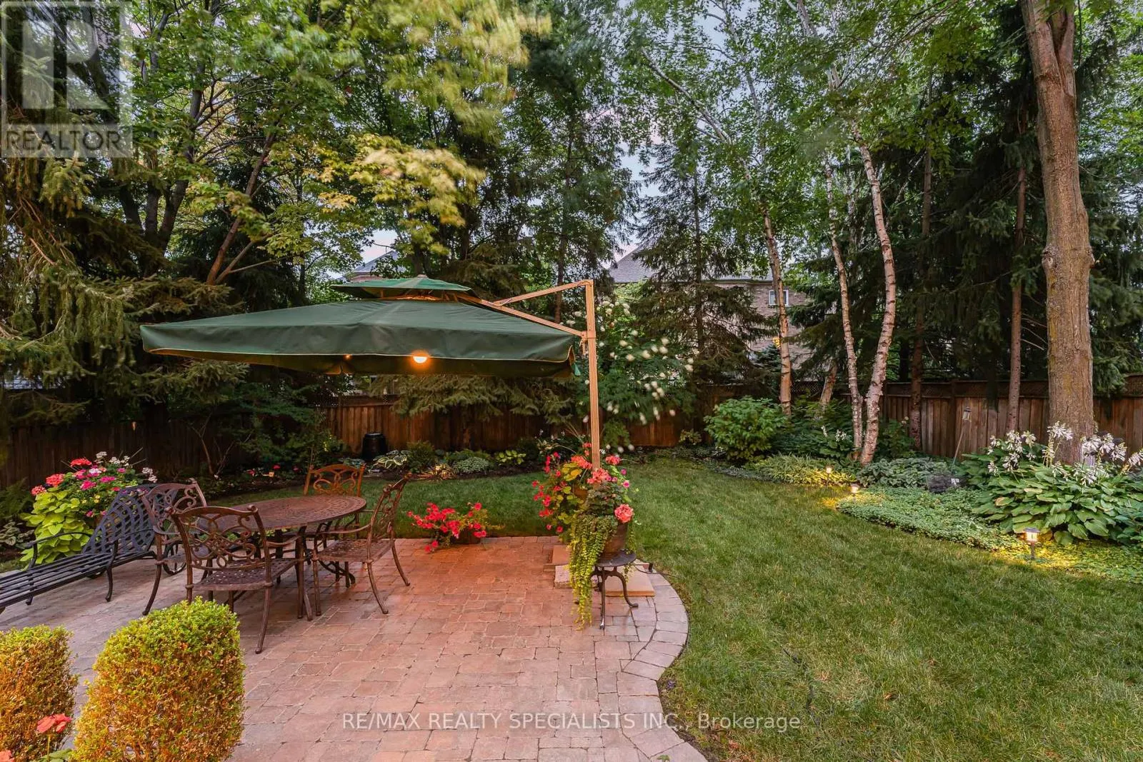 91 SILVER ROSE CRESCENT
