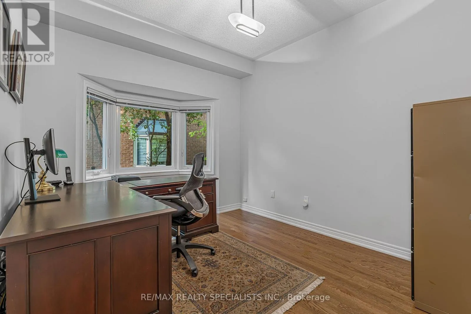 91 SILVER ROSE CRESCENT