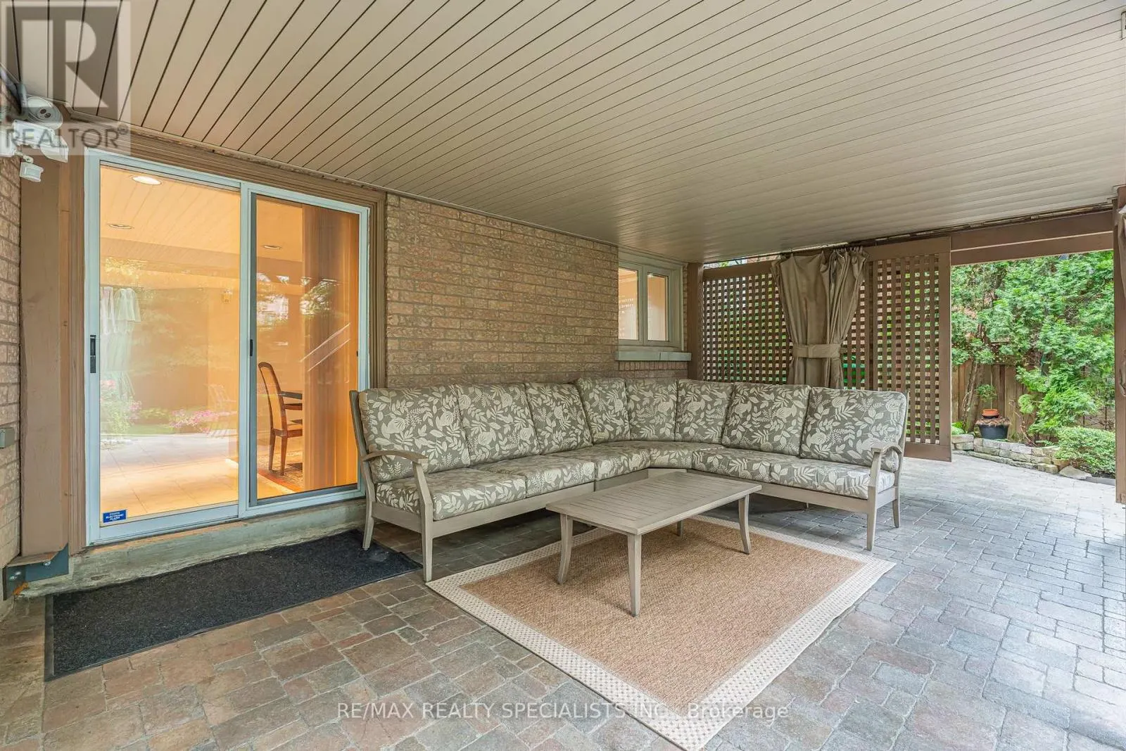 91 SILVER ROSE CRESCENT