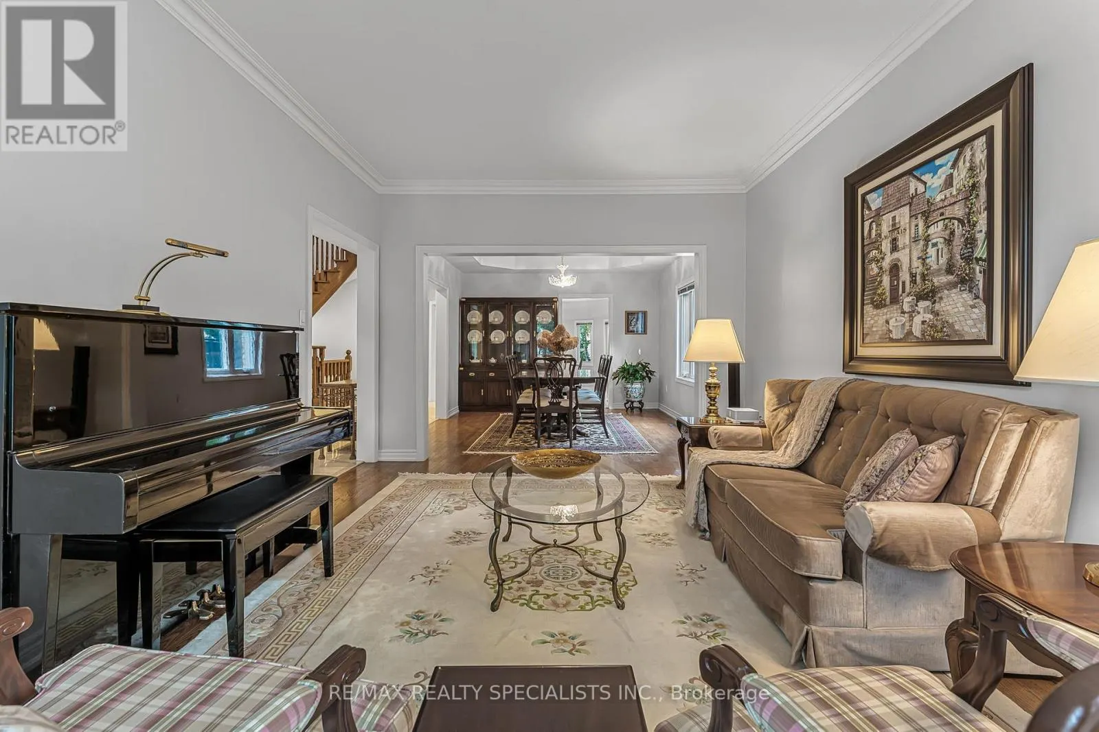 91 SILVER ROSE CRESCENT
