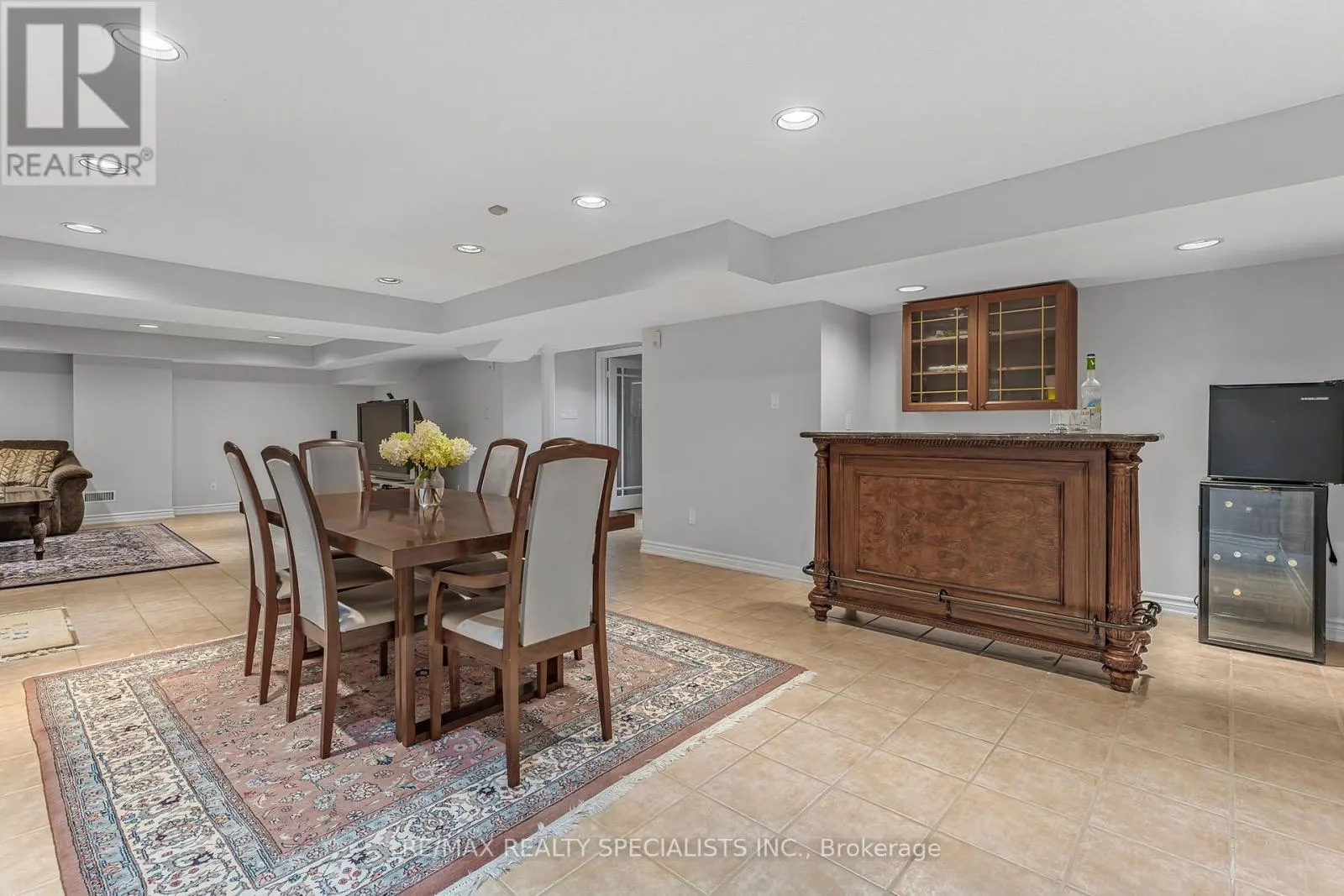 91 SILVER ROSE CRESCENT