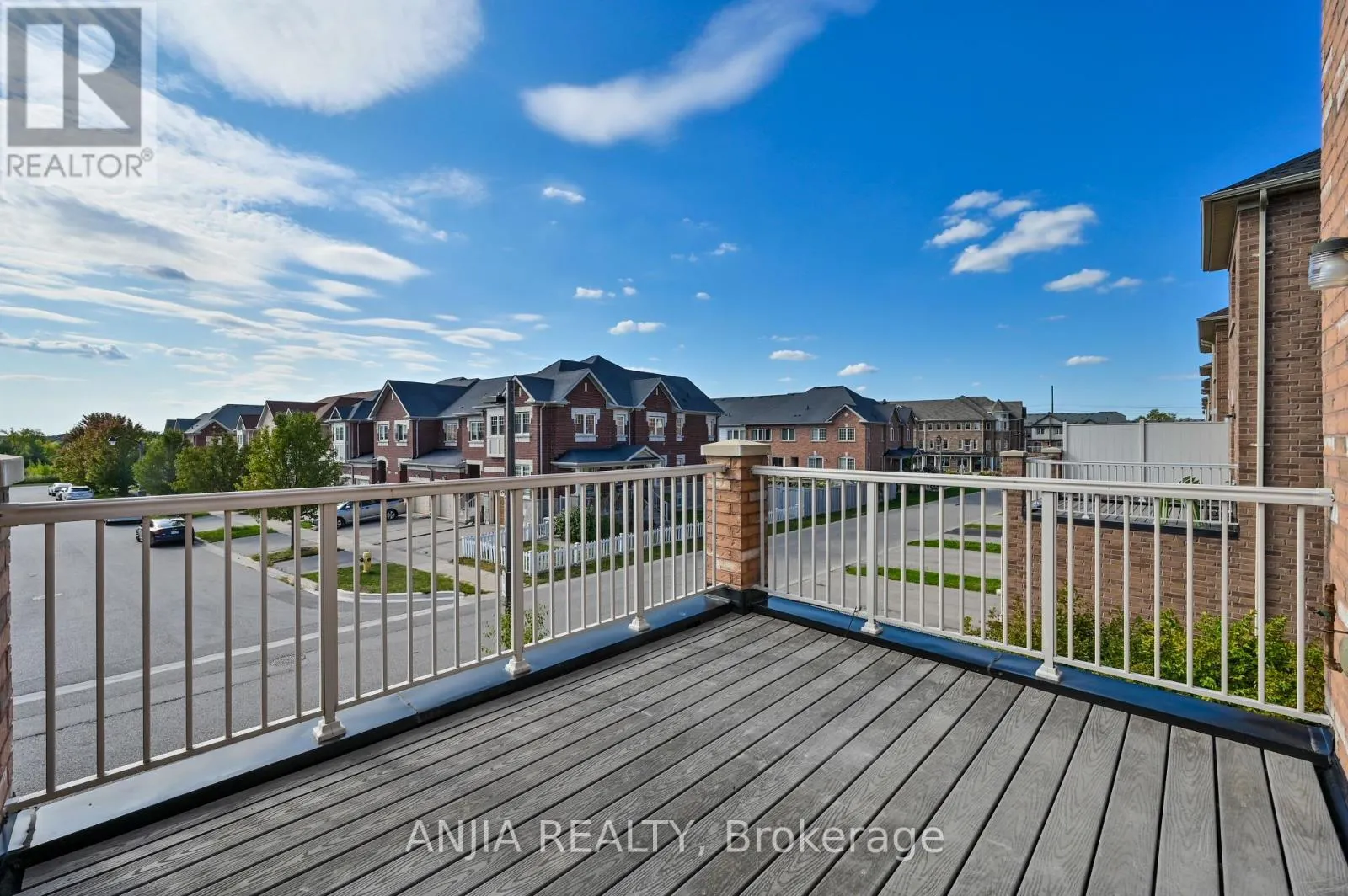 9964 MCCOWAN ROAD