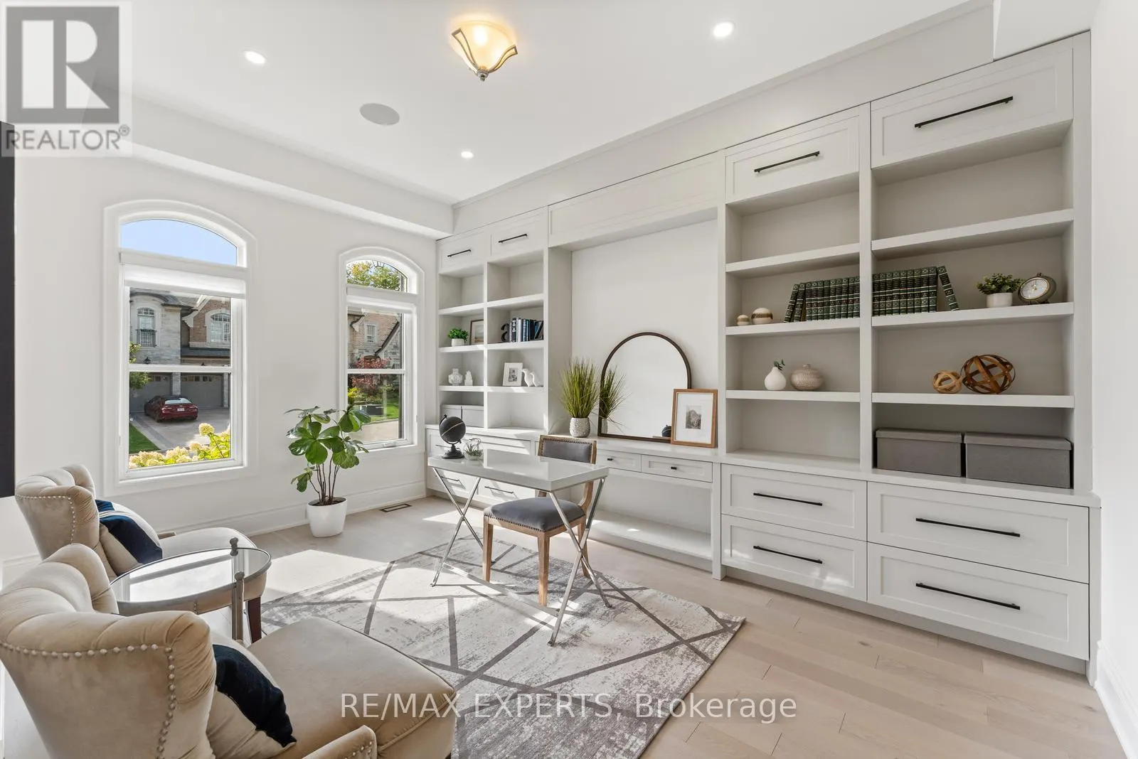 41 ANNSLEYWOOD COURT