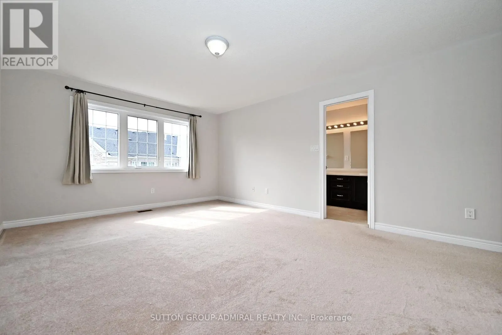 110 SOUTHDOWN AVENUE