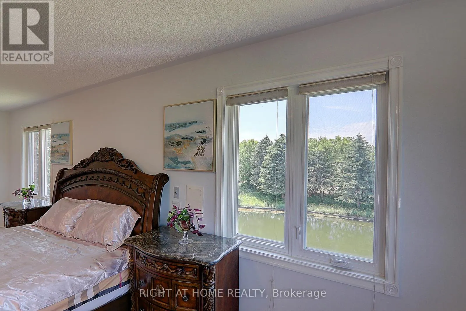 1008 MOUNT ALBERT ROAD