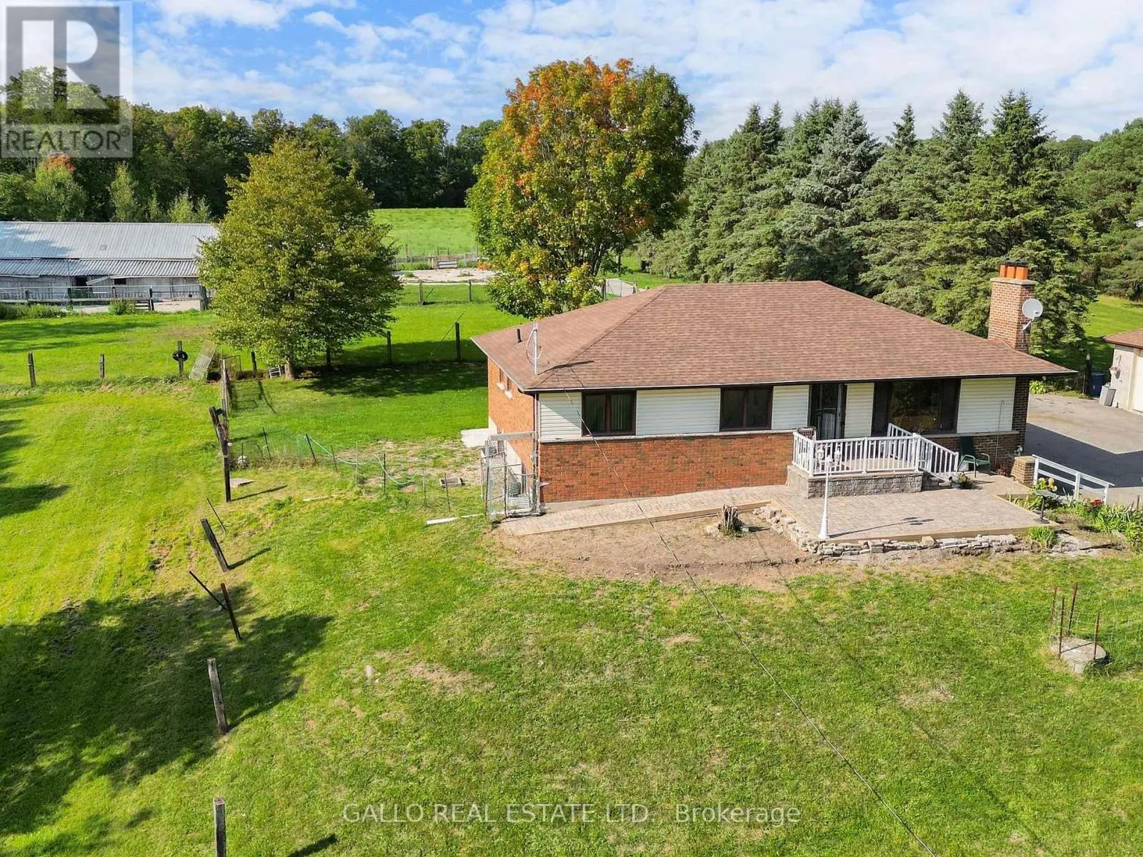 352 UXBRIDGE PICKERING TOWNLINE