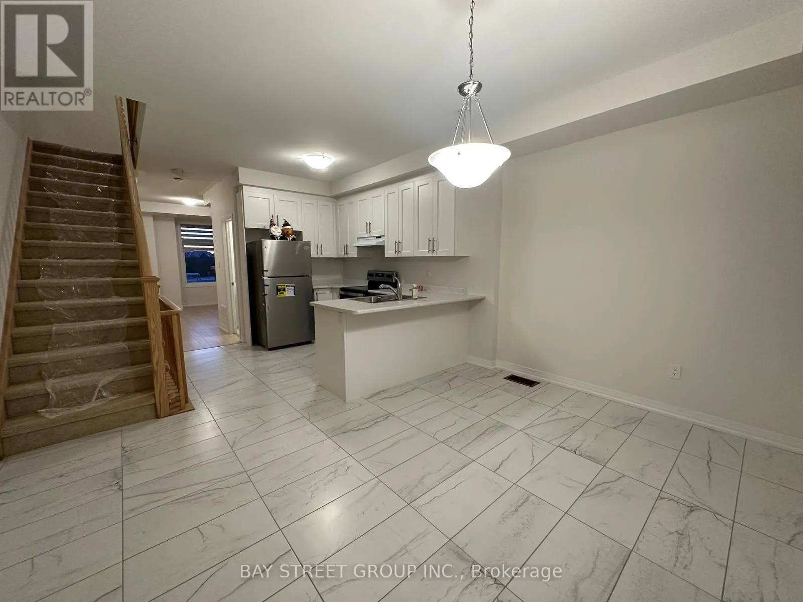 MARKHAM - 24 STOEBER LANE