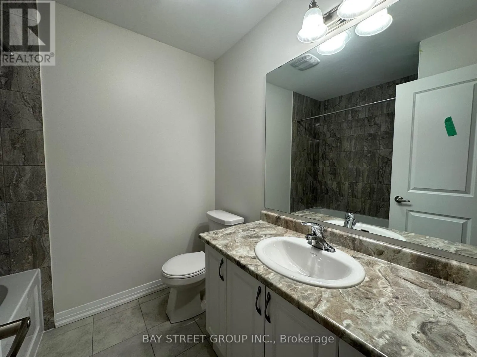 MARKHAM - 24 STOEBER LANE