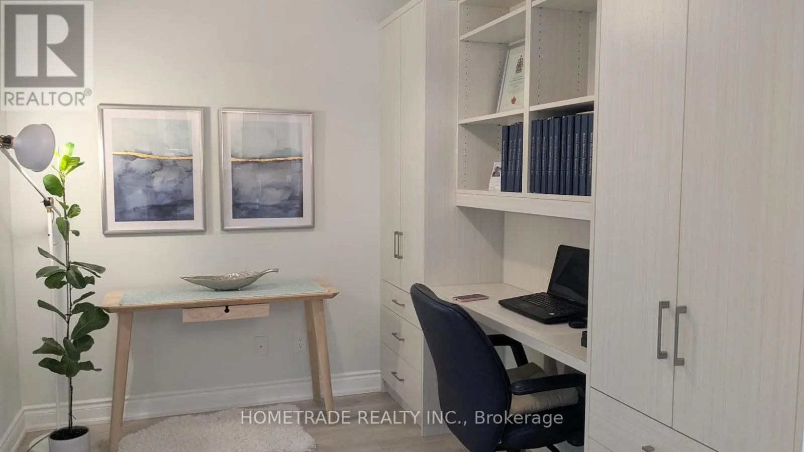 201B - 9090 YONGE STREET