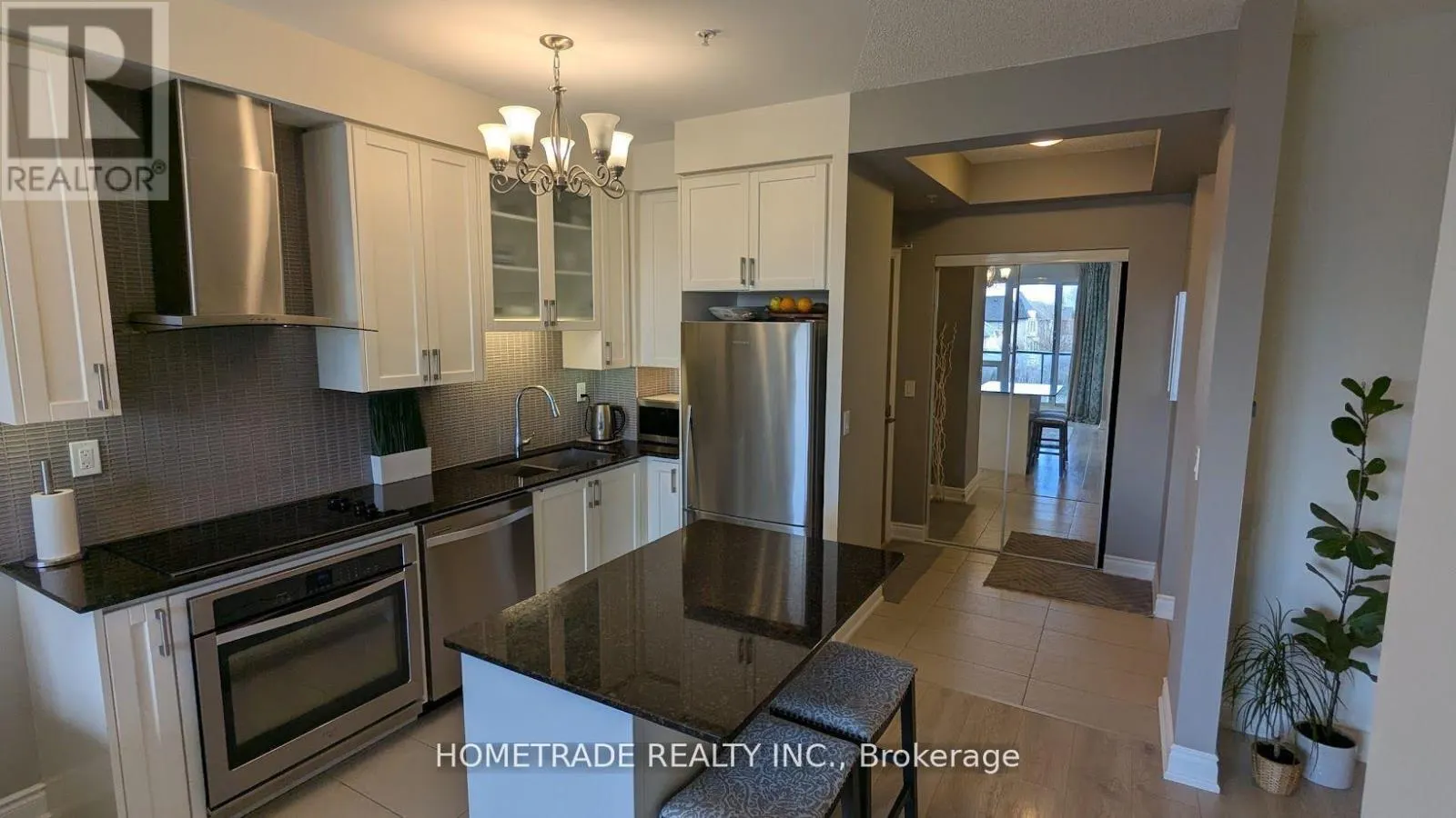 201B - 9090 YONGE STREET