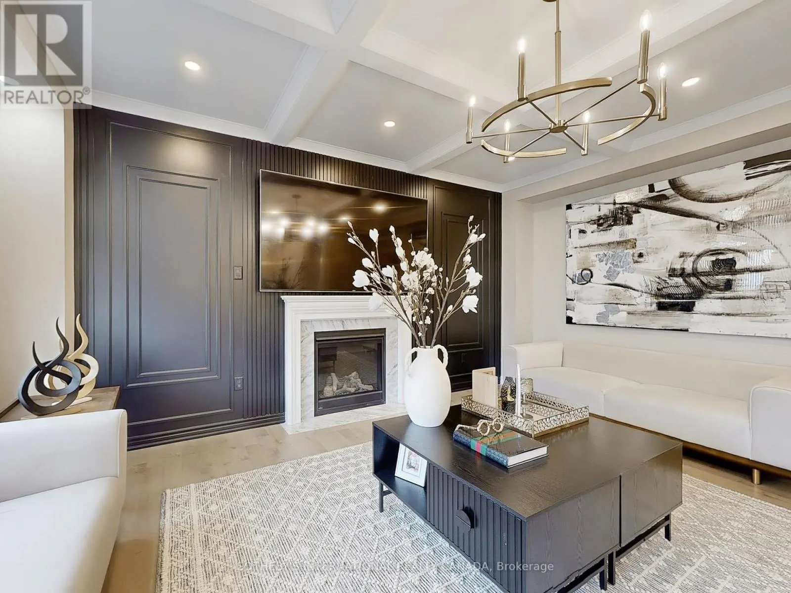1633 CORSAL COURT