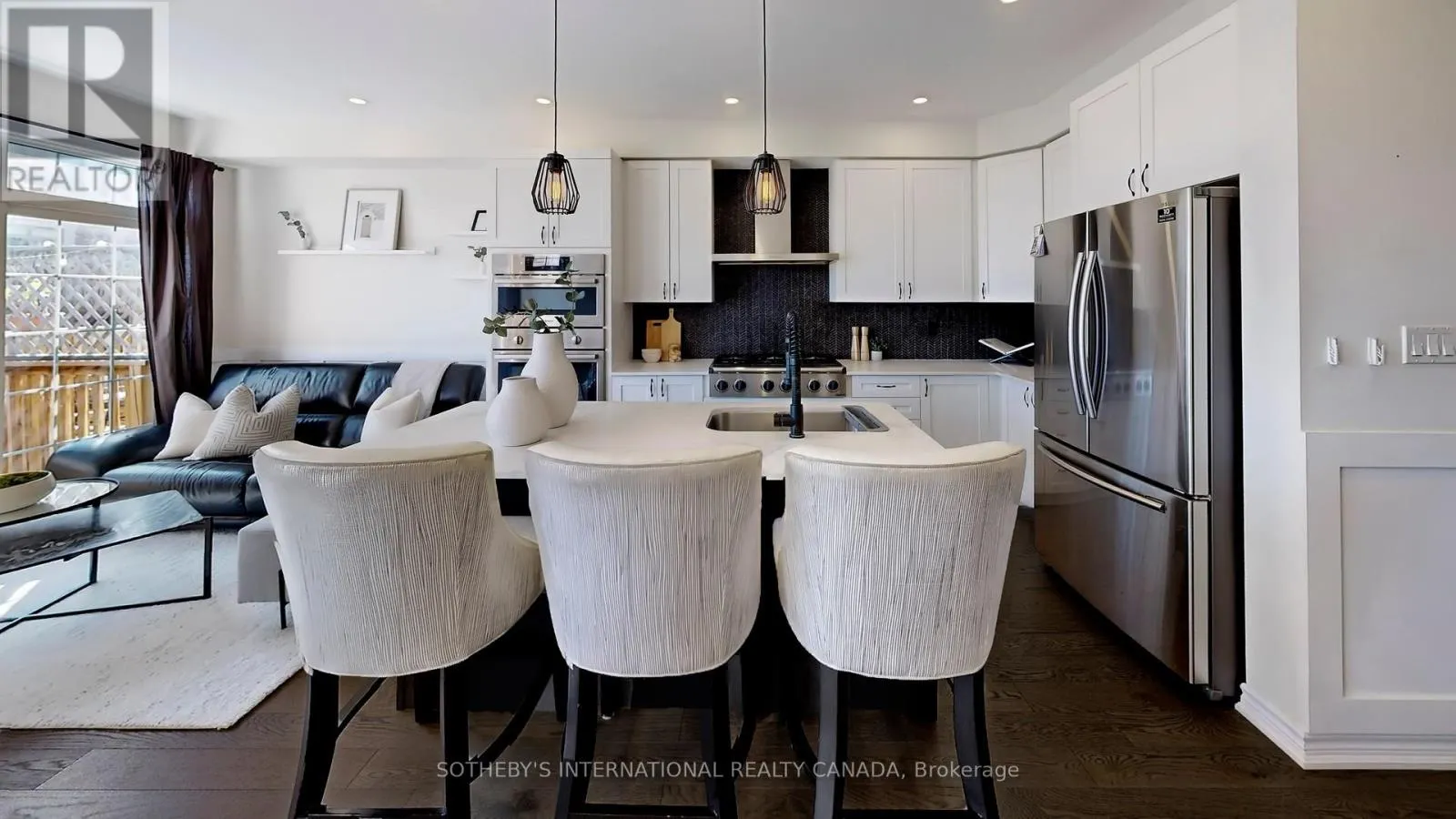 160 SUNSET TERRACE