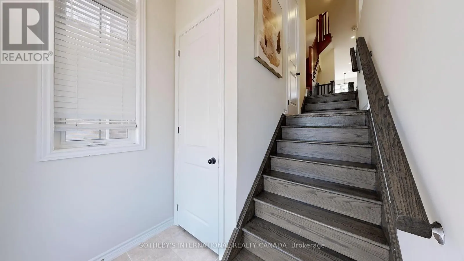 160 SUNSET TERRACE