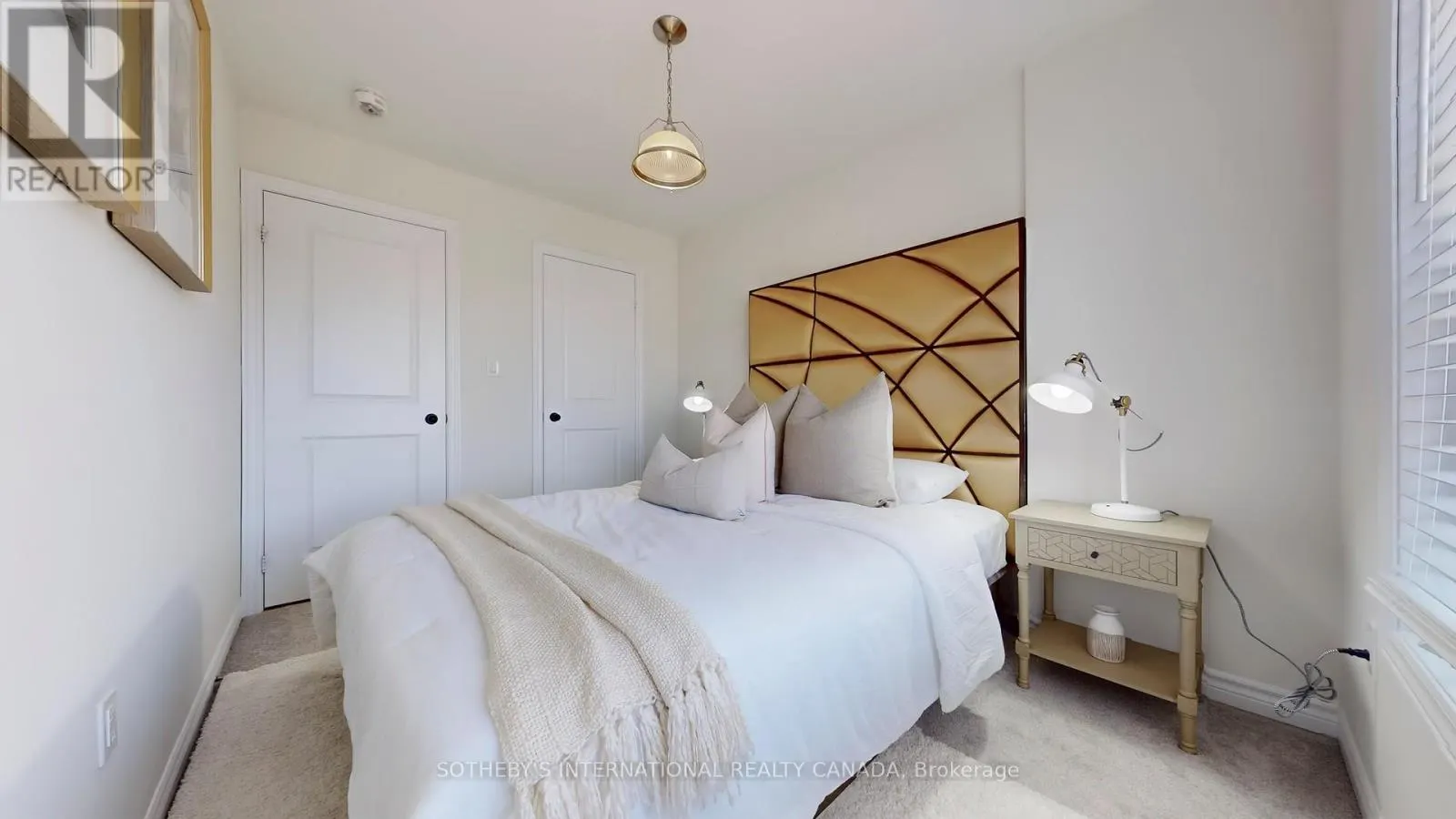160 SUNSET TERRACE