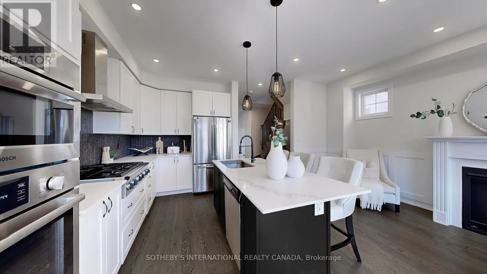 160 SUNSET TERRACE