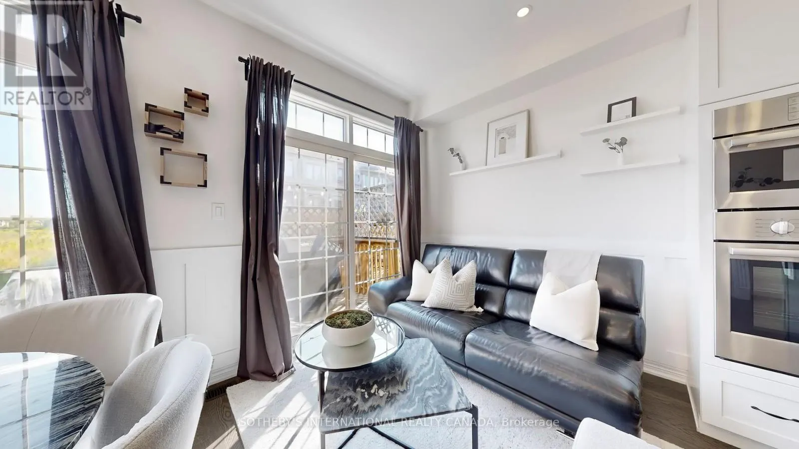 160 SUNSET TERRACE